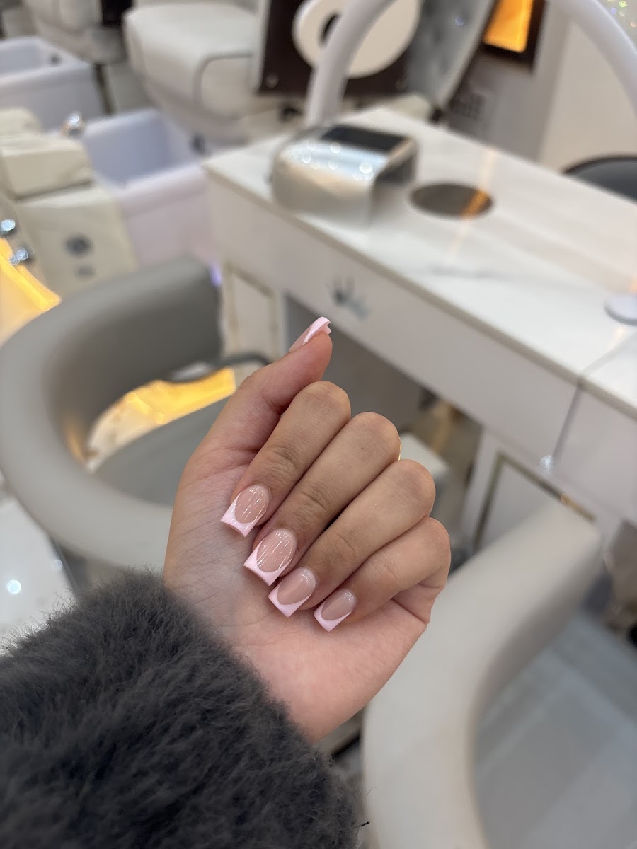 Diamond Nails work